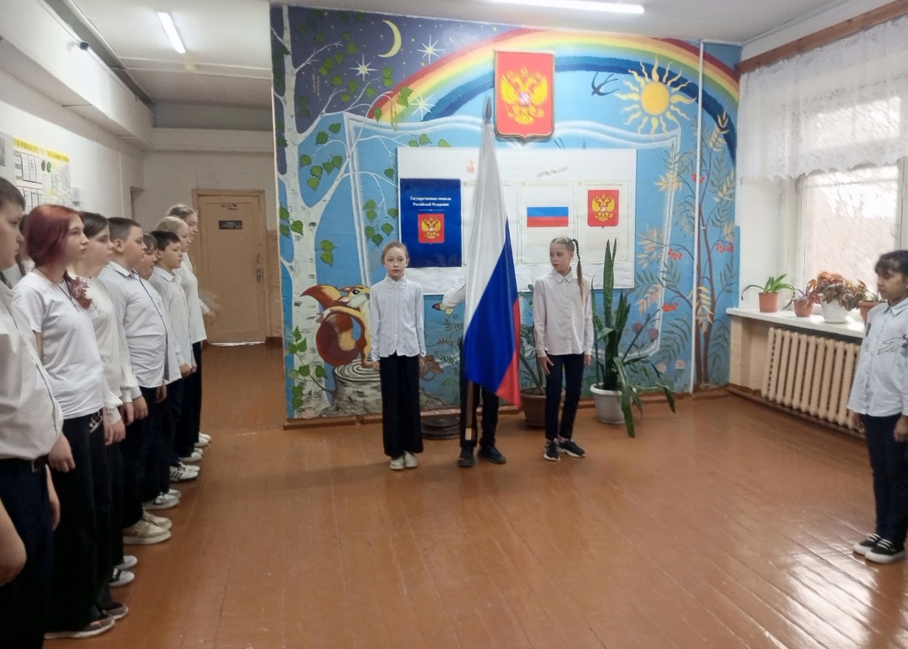 С окончанием учебной недели!.